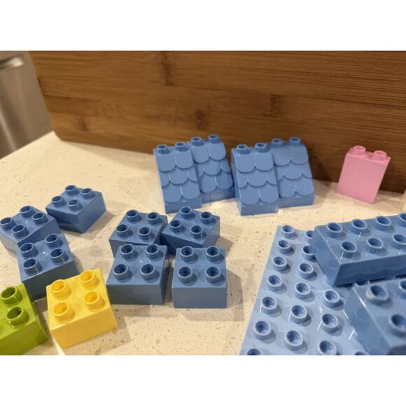 Lego Duplo Doc McStuffins Minifigure Lot Of 30 Blue Dragon Lambie Doll Picture‎ - Picture 6 of 11